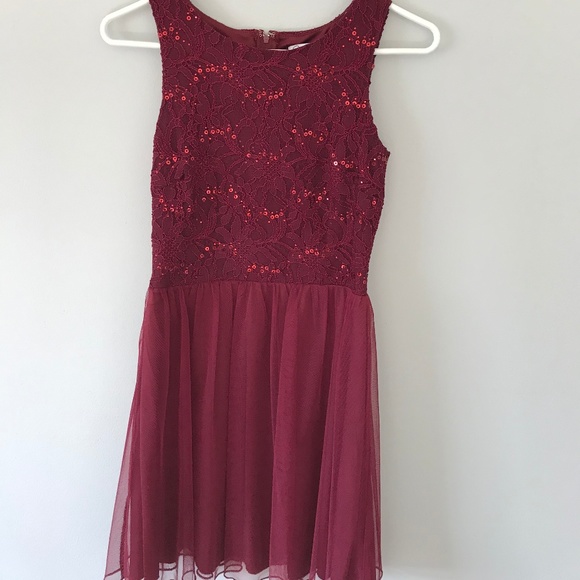 WORN ONCE- Maroon Homecoming Dress!! - Picture 1 of 5